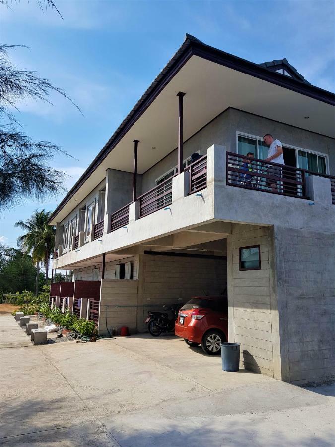 Sea Smile Resort Prachuap Khiri Khan Exterior photo