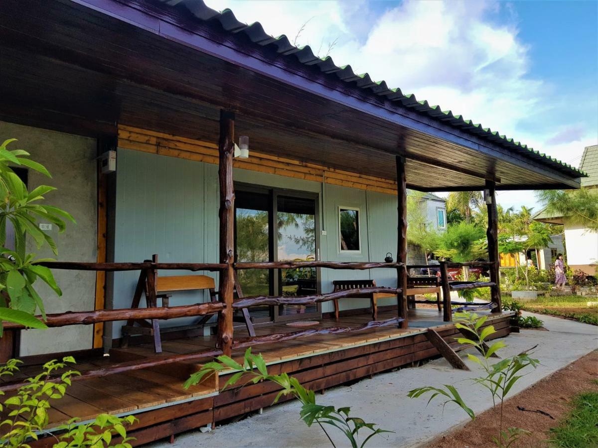 Sea Smile Resort Prachuap Khiri Khan Exterior photo